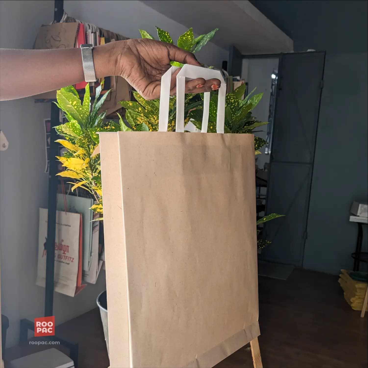 Kraft Mailer Signature