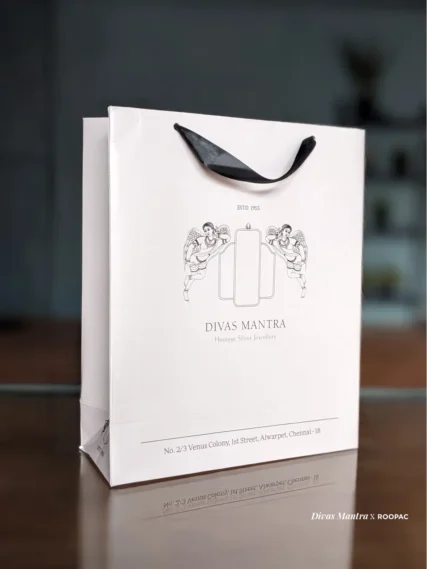 Divas Mantra Silver jewelry paper bag