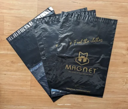Magnet Poly Mailer with with gold screen print