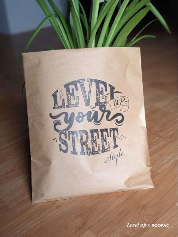 Durable Kraft mailer bags for those ready to level up their street style.