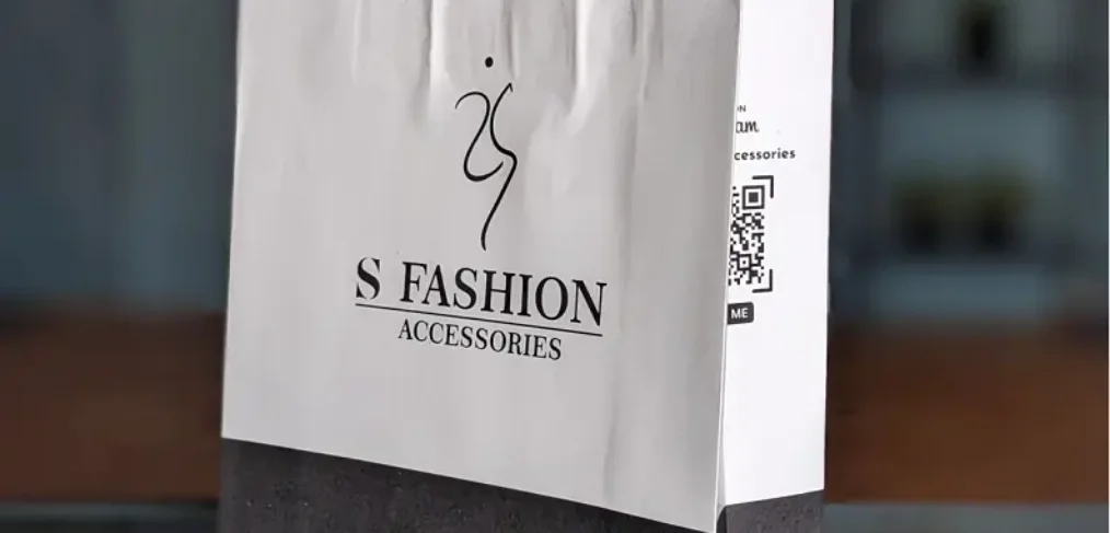 Chic paper bag from S Fashion, Erode and Chennai.